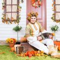 Святослав Шершуков в фотосессии с гармониками
